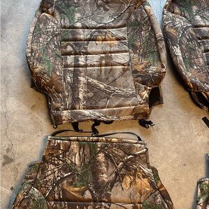 Realtree Xtra Camouflage Patterned Fabric Wet Okole